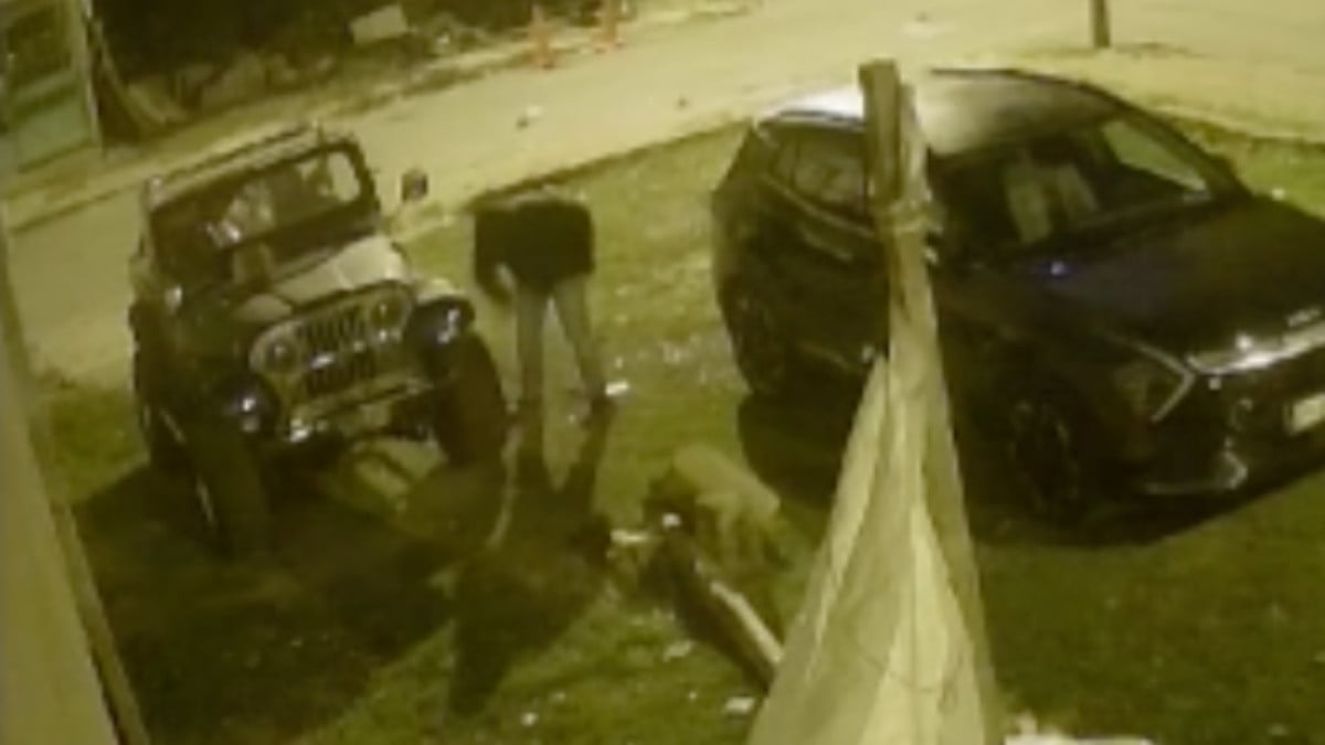 Başakşehir’deki cipe taşlı saldırı anı kamerada