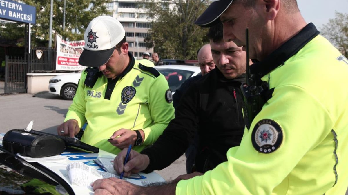 Bursa’da aday sürücüye ehliyetten önce ceza