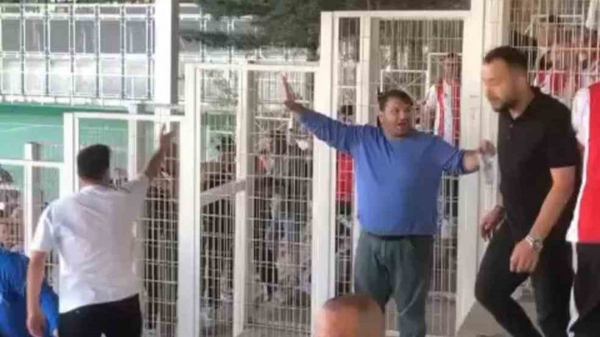 Bursa’da amatör lig maçında başlayan kavga tribünlere de sıçradı