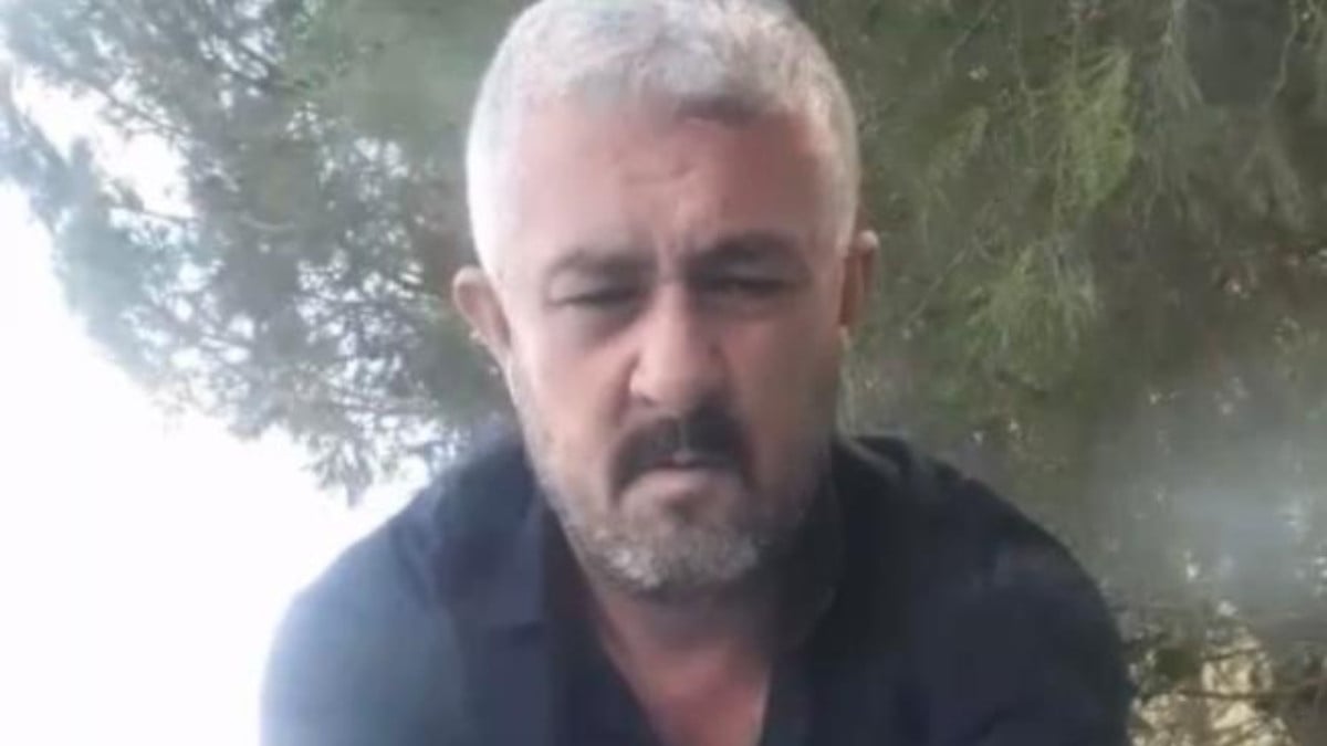 Bursa’da canlı yayın açıp kendisini sevmeyenlere tehditler savurdu! Ateş açıp 3 kişiyi vurdu