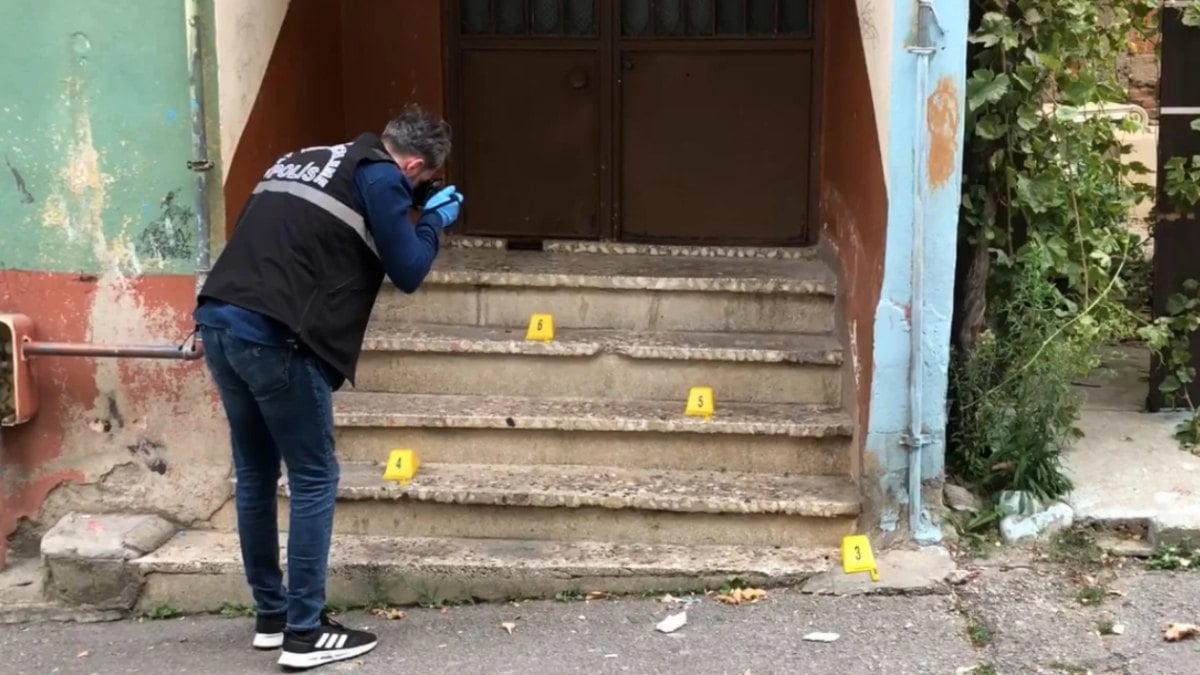 Bursa’da evinin önünde silahlı saldırıya uğradı! Saldırgan husumetlisi çıktı