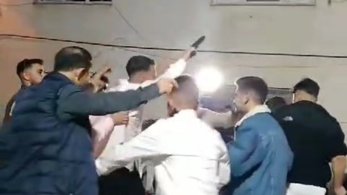 Bursa’da sokak magandalarının düğün eğlencesi! Düğünde havaya ateş ettiller…