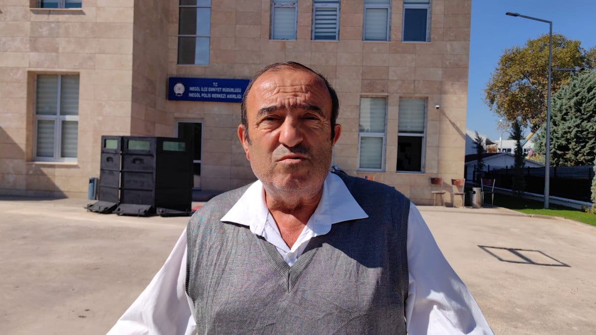 Bursa’daki otobüs şoförü, bulunan parayı emniyete teslim etti