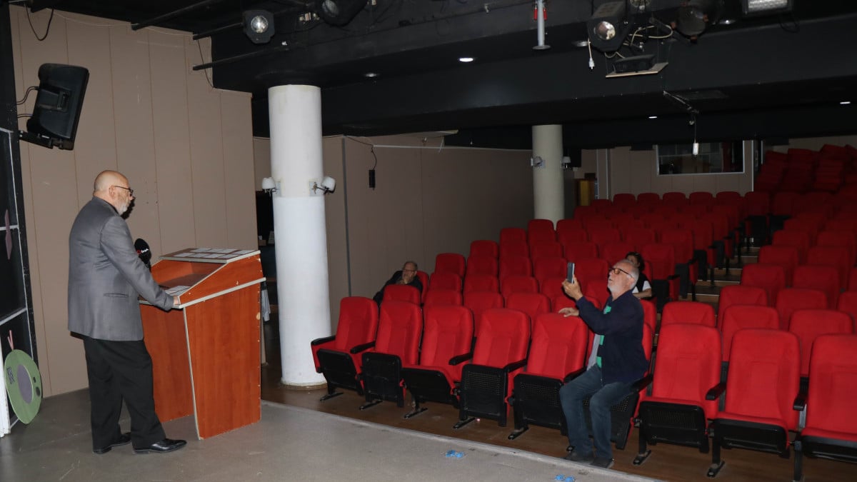 CHP Genel Başkanlığı’na adaylığını açıkladı: 7 kişi katıldı