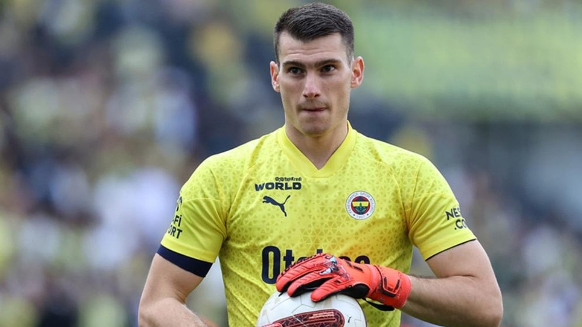 Fenerbahçeli Livakovic’in eşi güzelliğiyle dumur etti! “Wanda Nara’yı sollar”