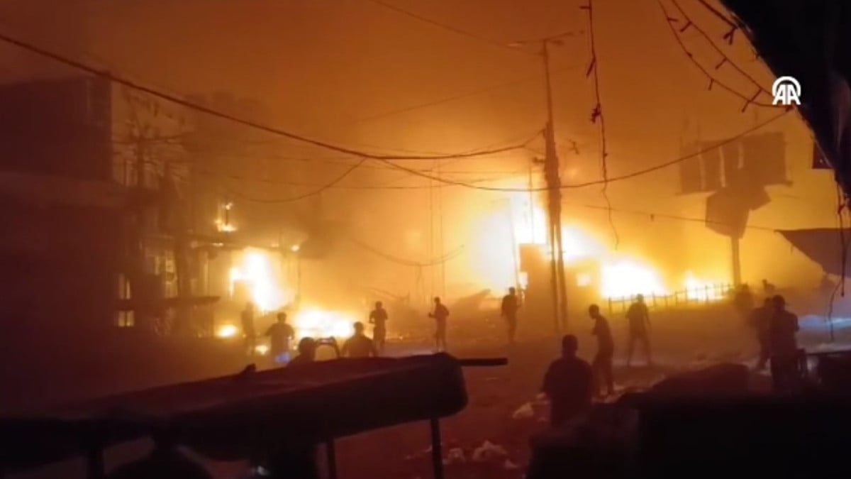 İsrail, Gazze’de Nuseyrat Mülteci Kampı’nı bombaladı