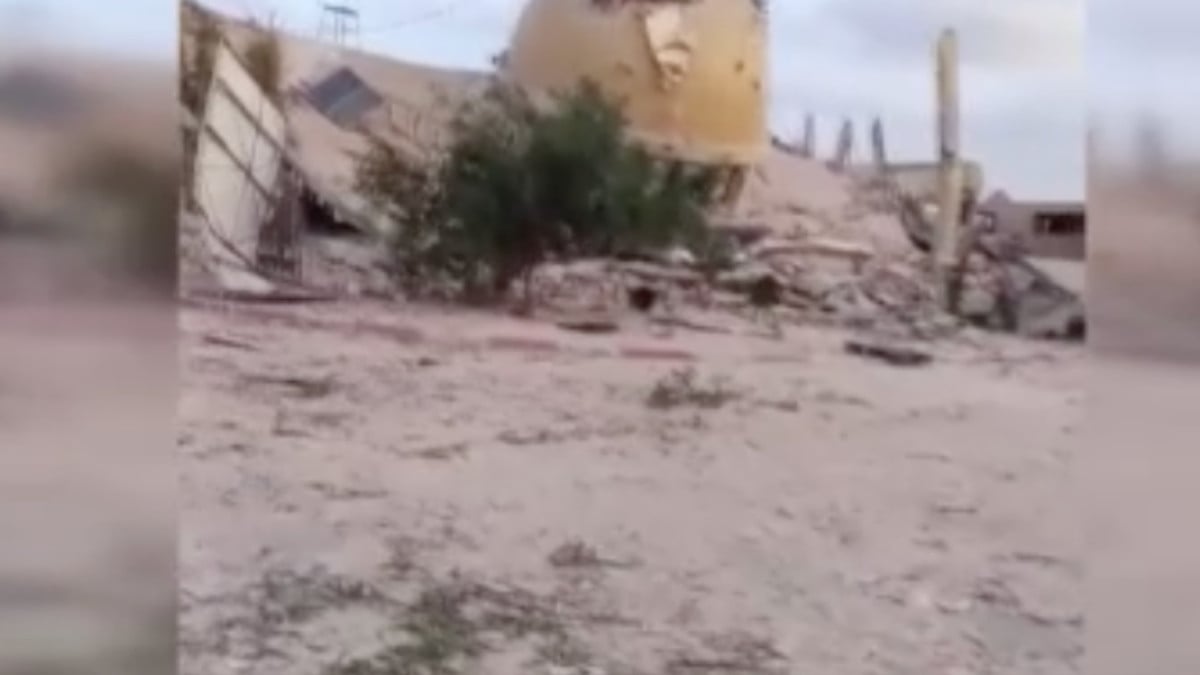 İsrail Gazze’deki camiyi vurdu