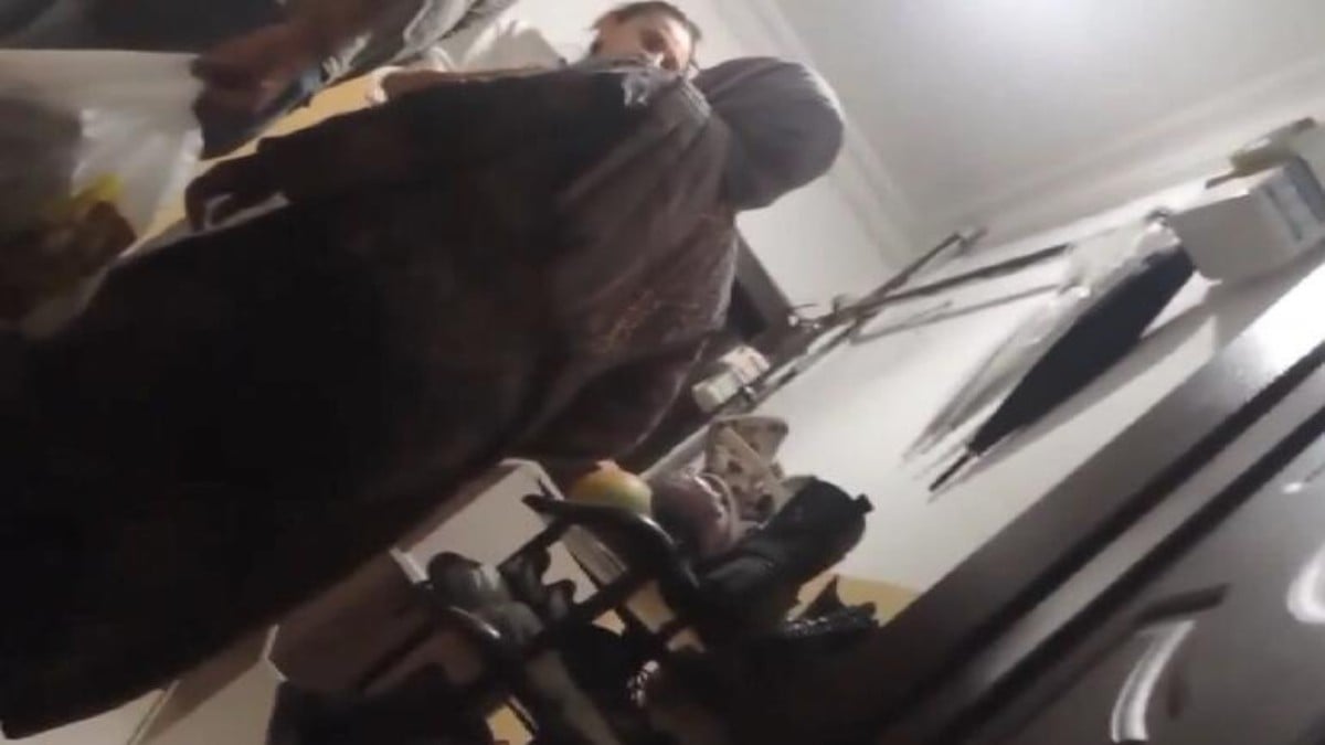 İstanbul Eyüpsultan’da kaçak kat kavgası! Komşularına ateş etti: 3 yaralı