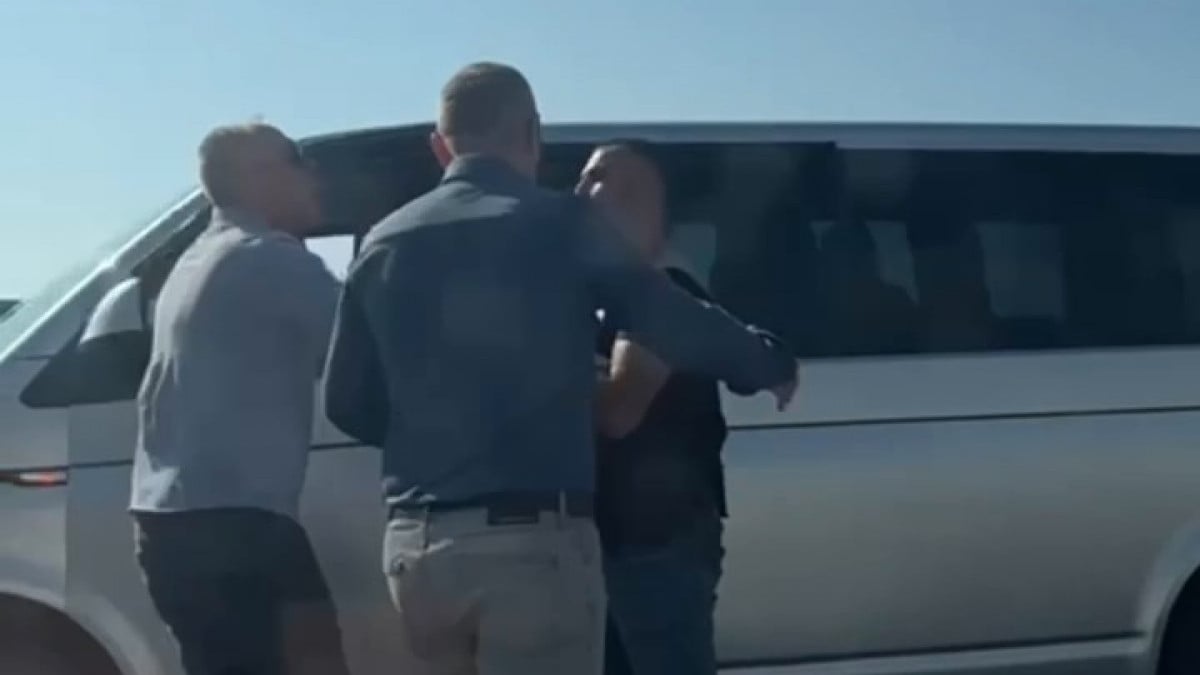 İstanbul’da hem düğün konvoyu yaptılar hem kavga çıkardılar