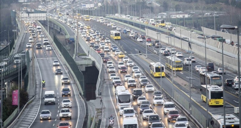 İstanbul’da yağmur trafiği