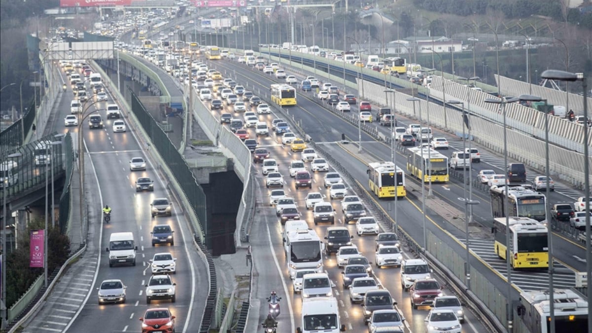 İstanbul’da yağmur trafiği