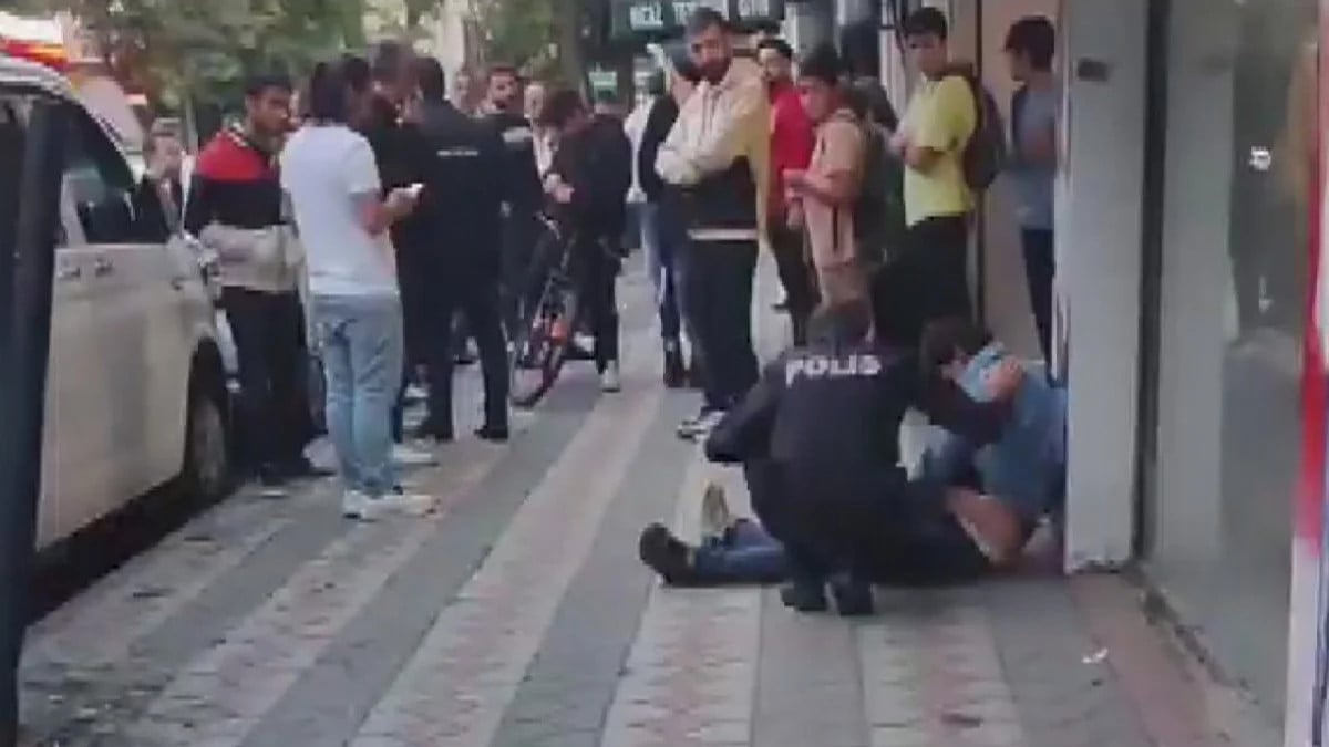 İstanbul’da yolda yürüyen kadının fotoğrafını çeken adama meydan dayağı