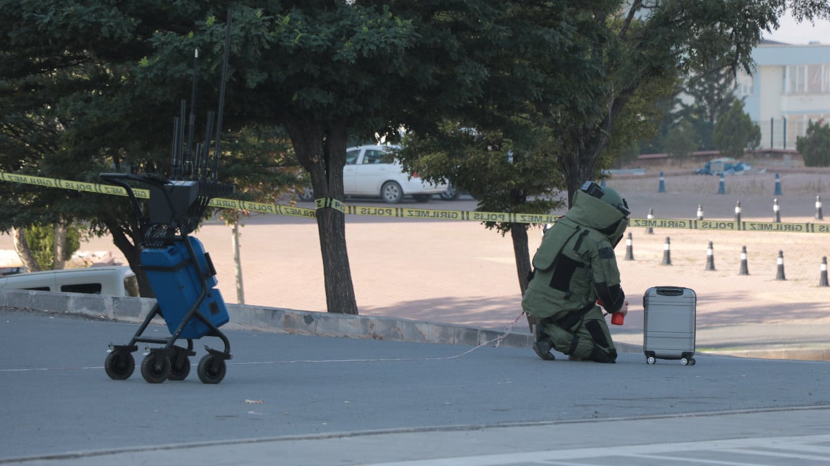 Kahramanmaraş’ta şüpheli paket alarmı! İçinden giysi çıktı