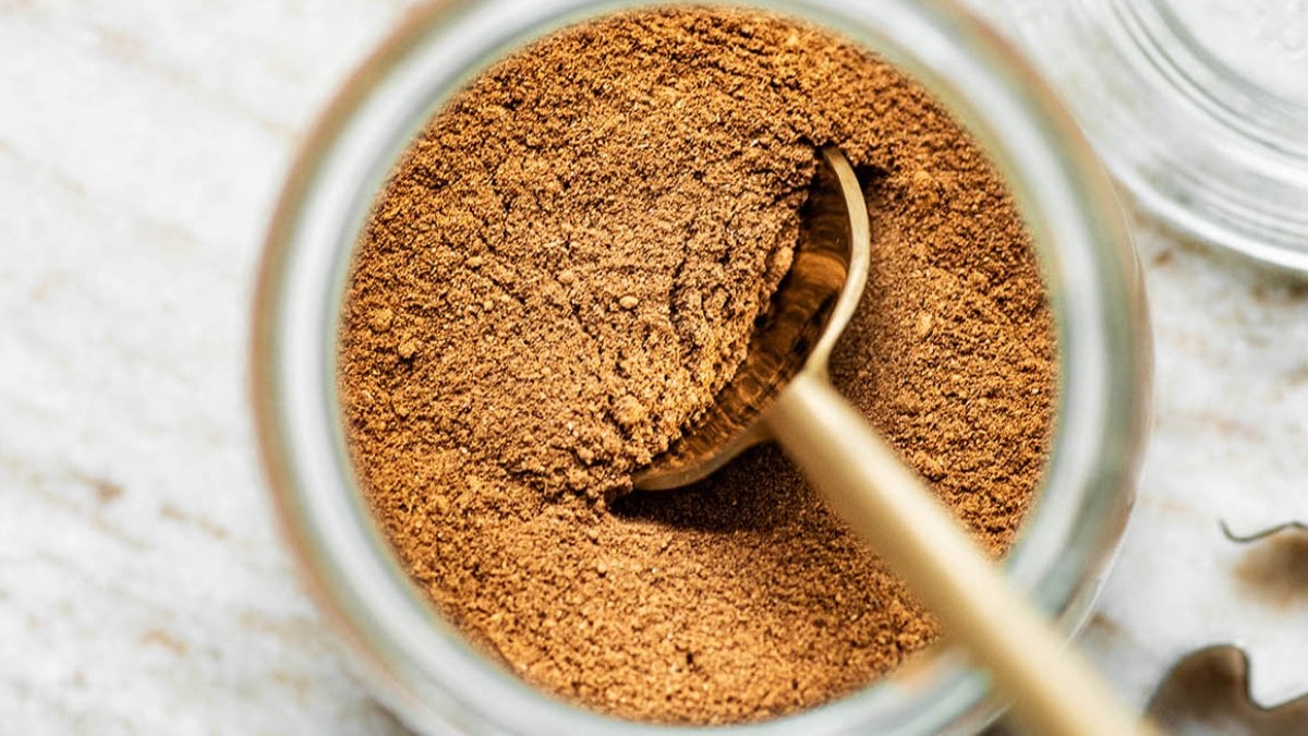 Kahvenize ya da tatlınıza atın, etkisini görün! İşte mucizevi baharat karışımı