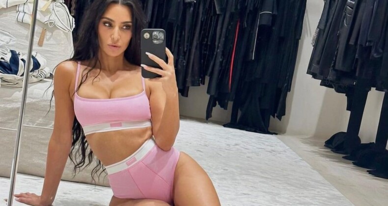 Kim Kardashian’ın pantolonu yırtıldı