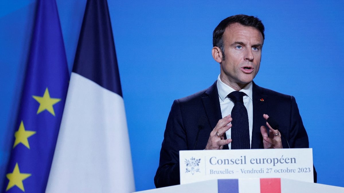 Macron: Gazze’deki çatışmalara insani ara verilmeli