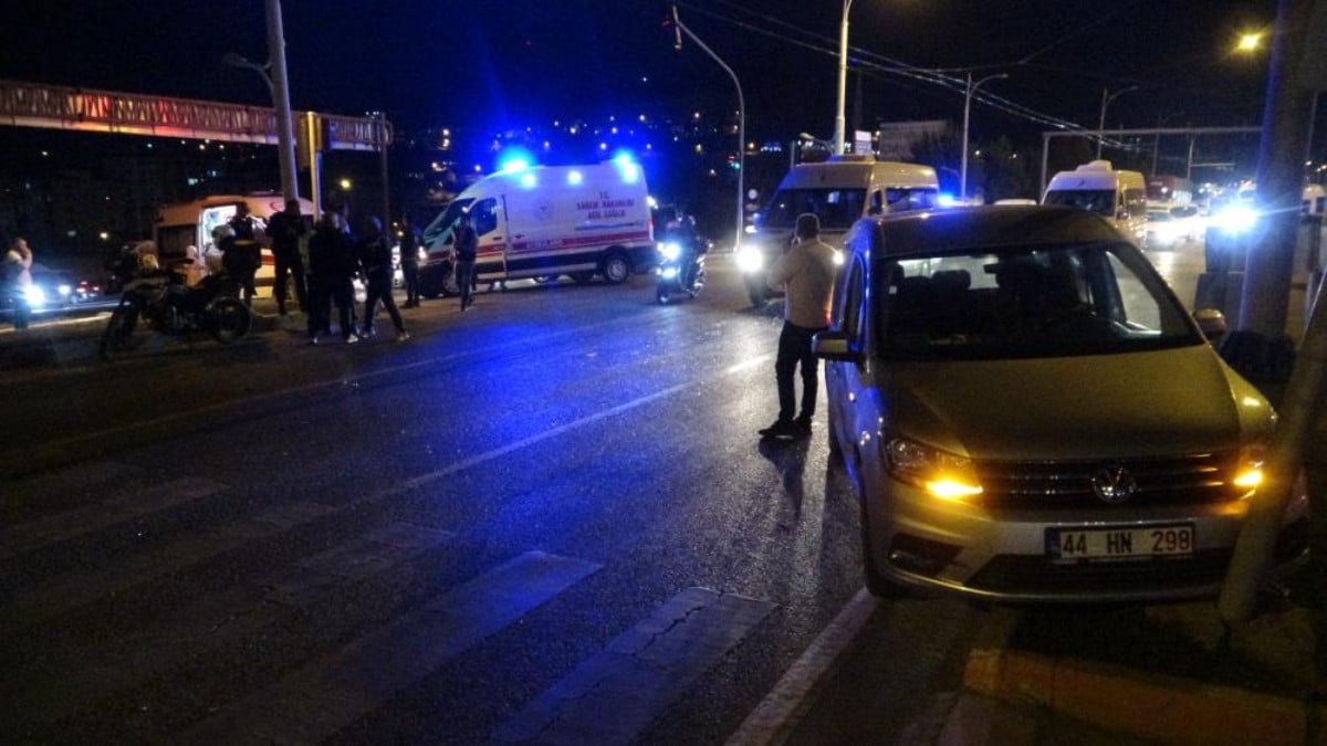 Malatya’da sivil ekip aracı kazaya karıştı: 2’si polis 4 yaralı