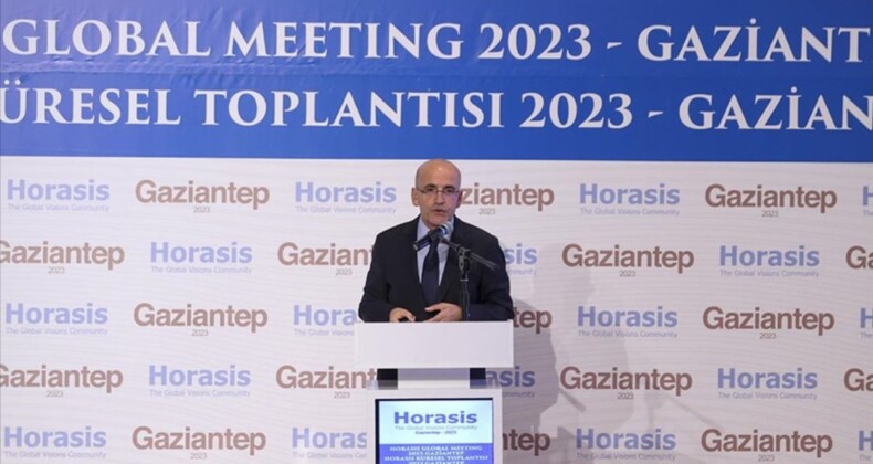 Mehmet Şimşek, Türkiye’nin yatırım planlarını anlattı