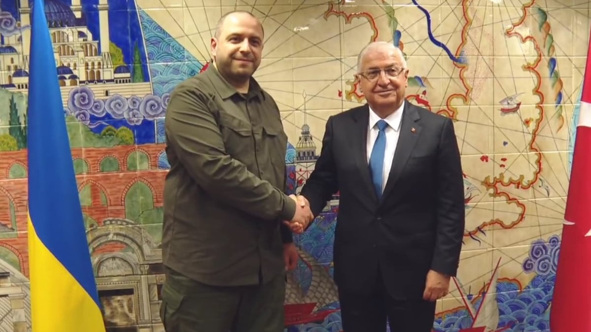 Milli Savuma Bakanı Güler, Ukraynalı mevkidaşı Umerov ile görüştü