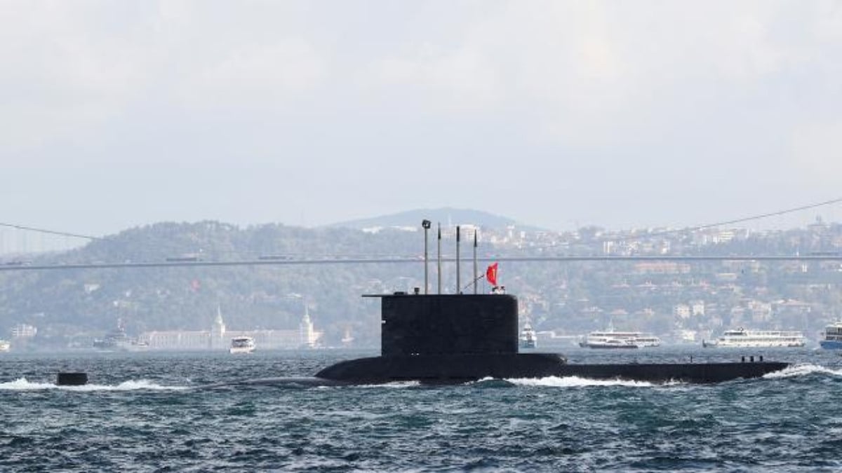 MSB paylaştı: Denizaltılarımız 100. yıl için ‘göründü’