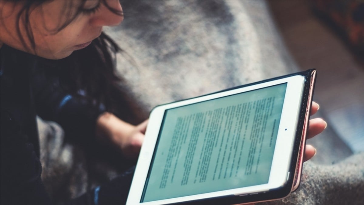 Öğrencilere ücretsiz internet dönemi başlıyor! Operatörlerle görüşmeler tamamlandı..