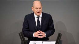 Olaf Scholz: Almanya’da yaşama hakkı olmayanları sınır dışı etmeliyiz