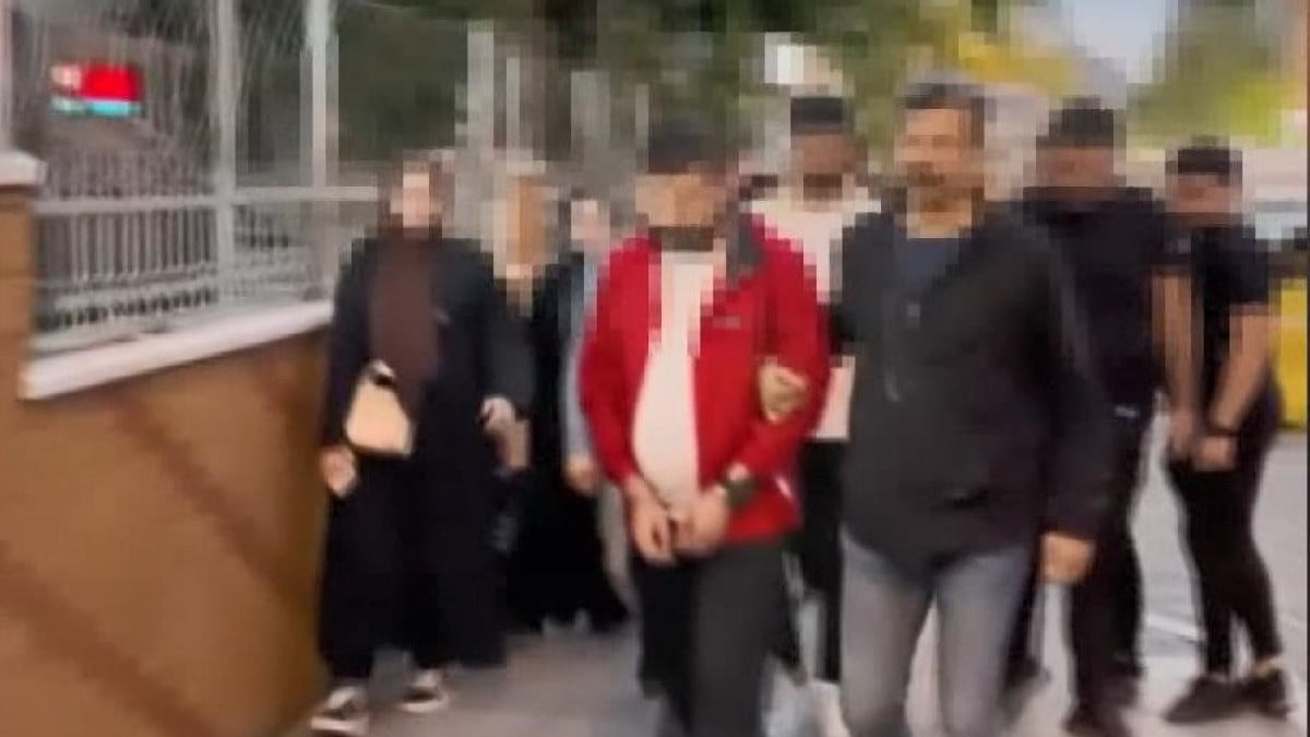 Pendik’teki husumetli grubun silahlı kavga anı