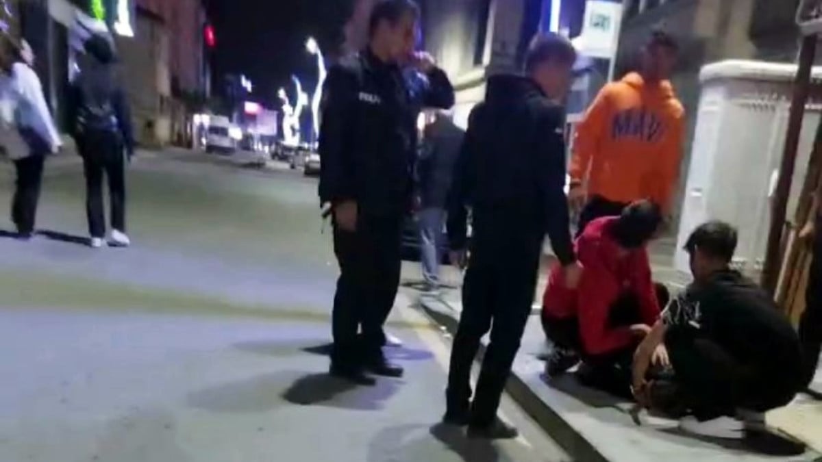 Sakarya’da gençlerin kavgasında kan aktı: 3 yaralı