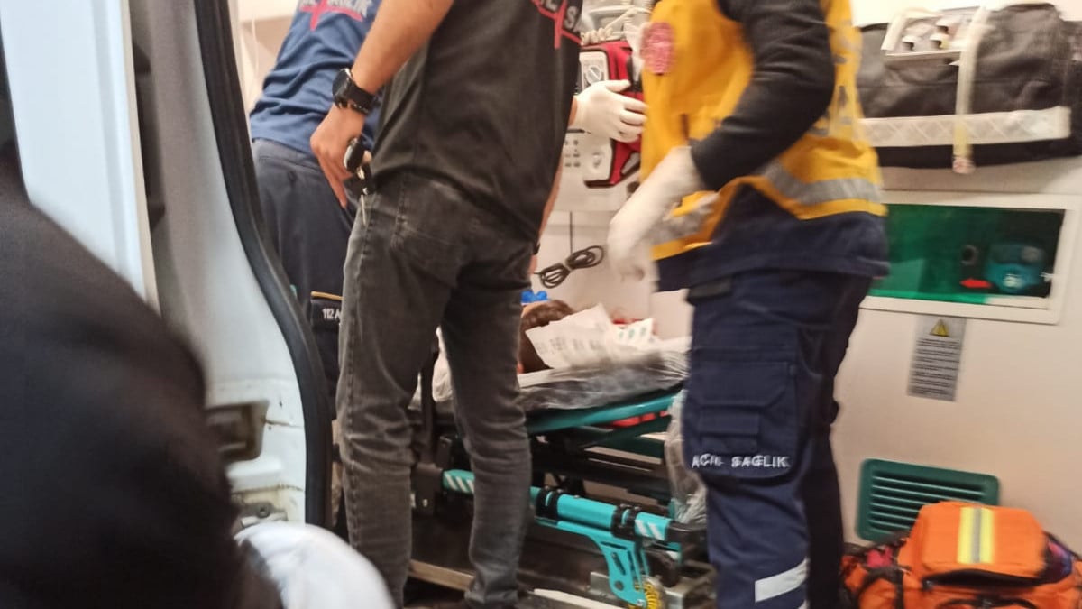 Siirt’te evinin önüne oynarken kamyonetin çarptığı çocuk kurtarılamadı