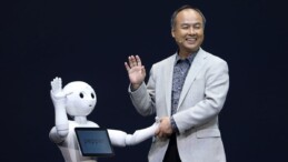 SoftBank CEO’su söylüyor! Yapay zeka 10 yıl içinde insanları geçecek