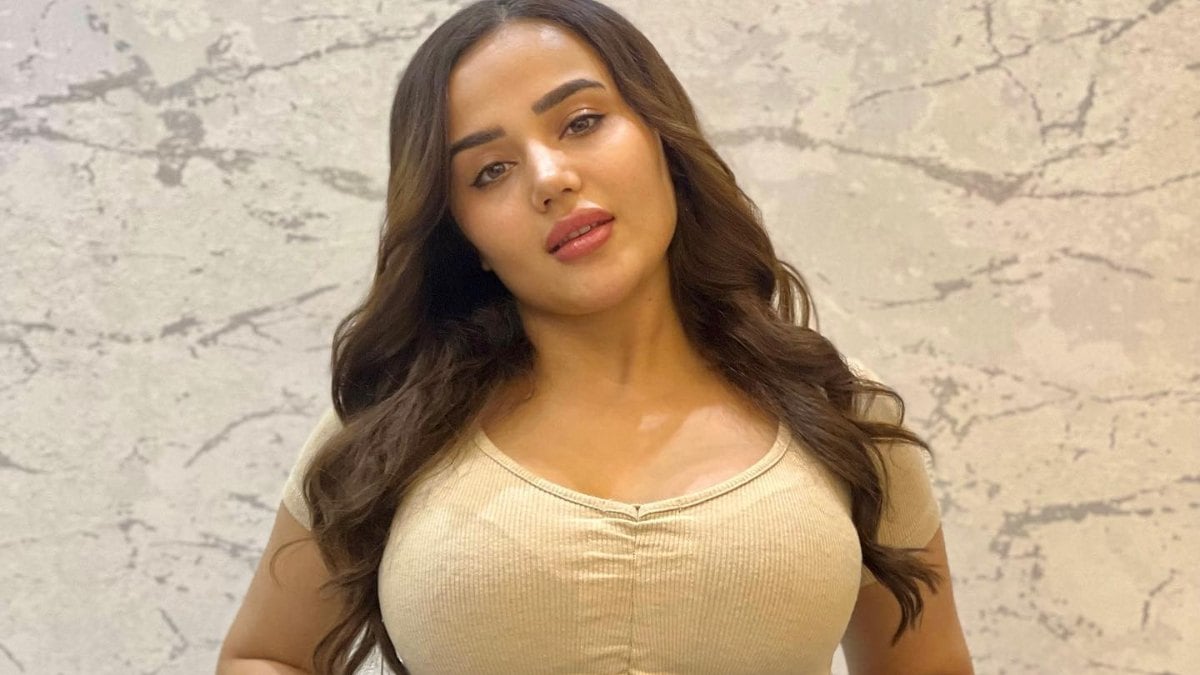 TikTok fenomeni Melek Azad kasten yaralama suçundan tutuklandı