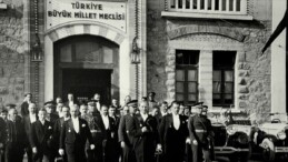 Türkiye demokrasisinin 100 yılı