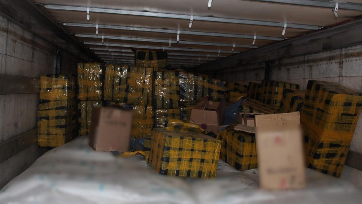 Türkiye’ye sokulmak istenen 21 milyon liralık kaçak eşya ele geçirildi