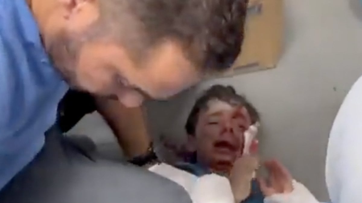 Yaralanan Filistinli çocuklar anestezi olmadan ameliyat ediliyor