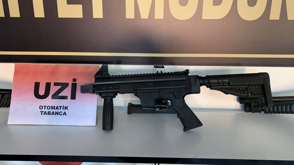 Adana’da çatışan gruplara operasyon: 68 silah ele geçirildi