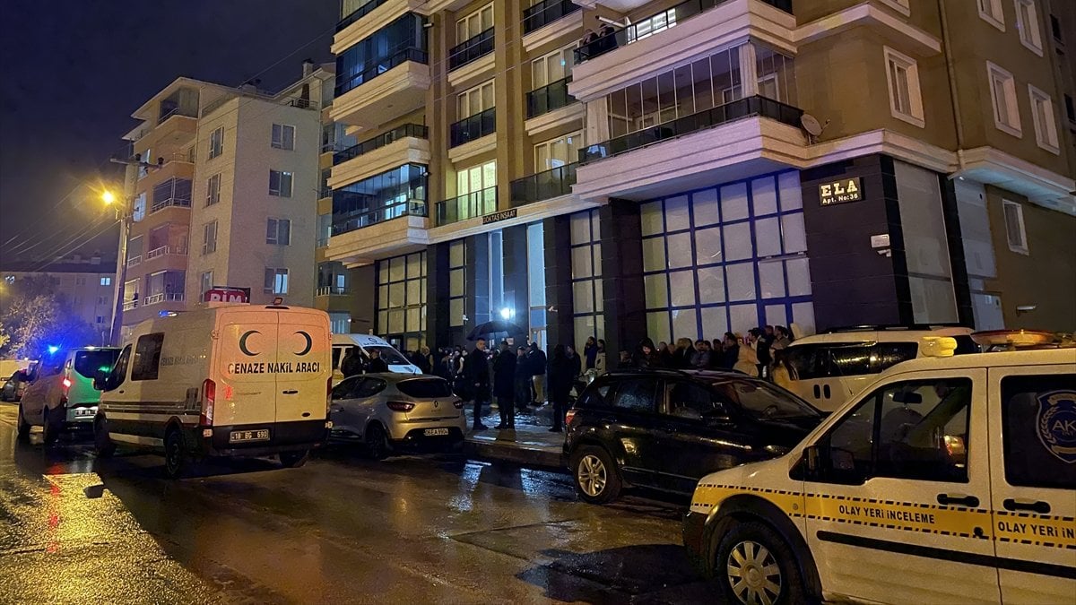 Çankırı’da bir kişi karısını bıçaklayarak öldürdü