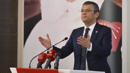 CHP Genel Başkanı Özgür Özel, kurultayda verdiği sözden döndü