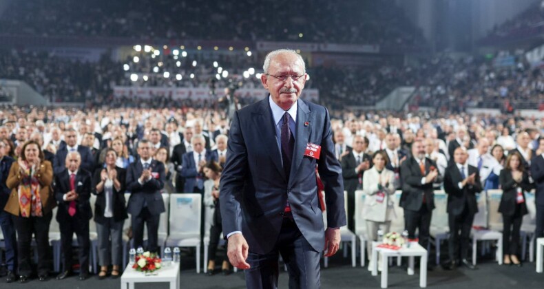 CHP kurultayında seçimi kaybeden Kemal Kılıçdaroğlu’ndan veda mesajı