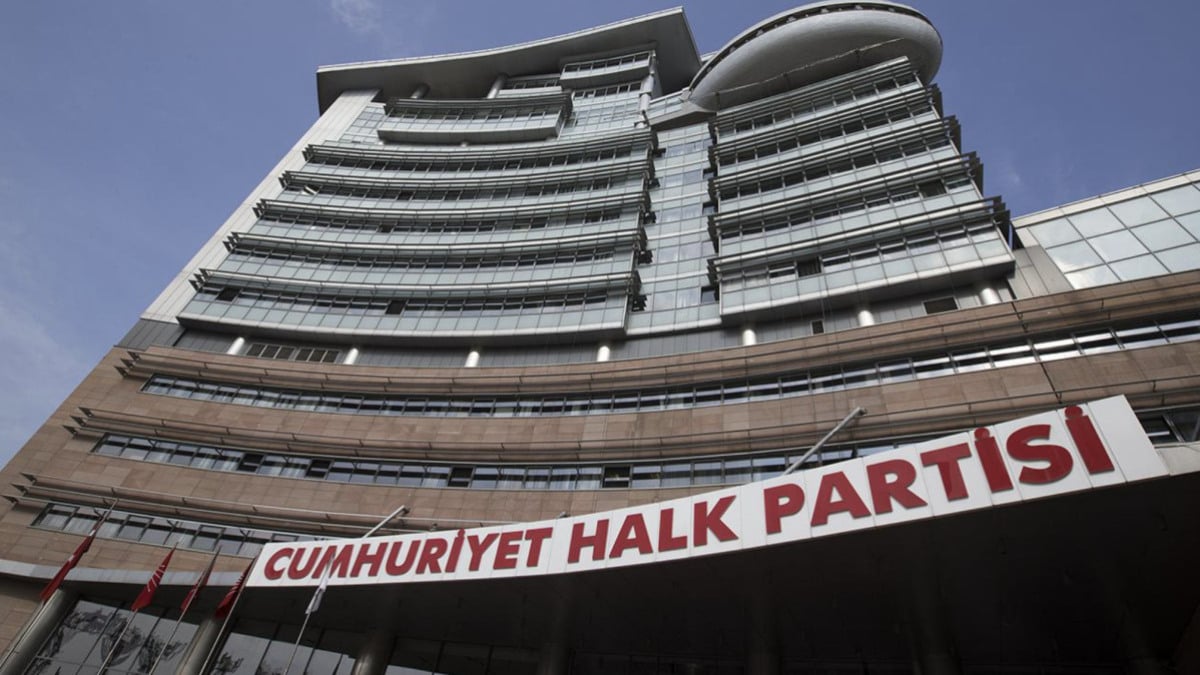 CHP’nin 38. Olağan Kurultayı’na doğru: Kurultaylar kavgalarla anılıyor