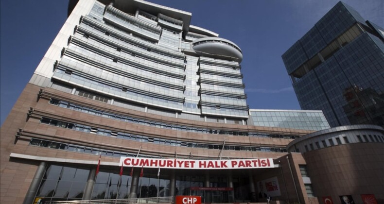 CHP’nin 81 il başkanından ‘tüzük kurultayı’ talebi