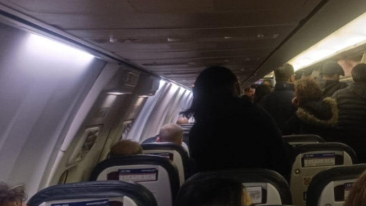 Elazığ’a zorunlu iniş yapan Diyarbakır uçağındaki panik anları kamerada