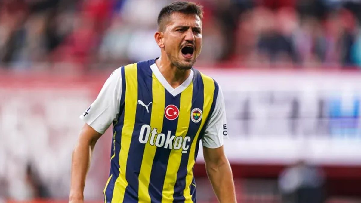 Fenerbahçeli Cengiz Ünder’in sevgilisi cesur pozlarıyla mest etti! “Maşallah yeni yengemize”