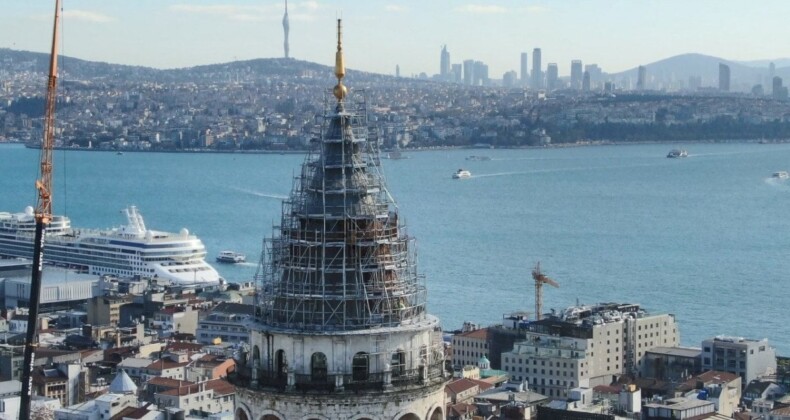 Galata Kulesi’nde restorasyon! 270 kiloluk alem indirilecek