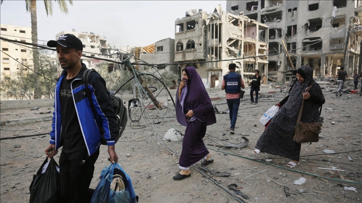 Gazze’de siviller için iki insani koridor oluşturulacak