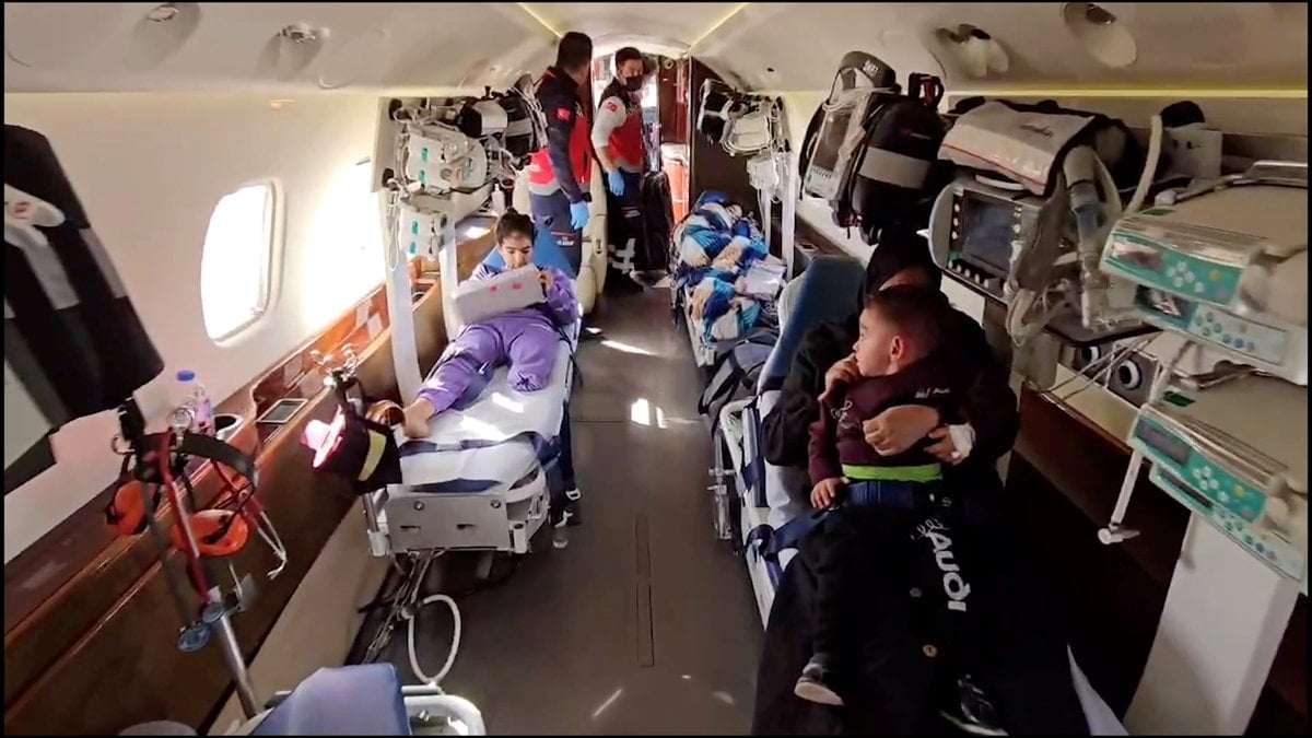 Gazzeli 3 yaralı çocuk Ankara’ya getiriliyor