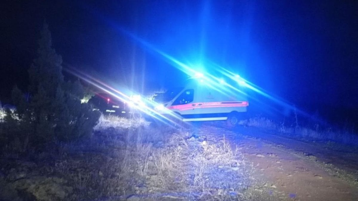 Isparta’da cesedi yol kenarına bırakan zanlılar karakola giderek cinayeti itiraf etti