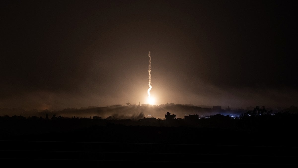 İsrail güçleri 45. günde de Gazze Şeridi’ni vurmayı sürdürdü