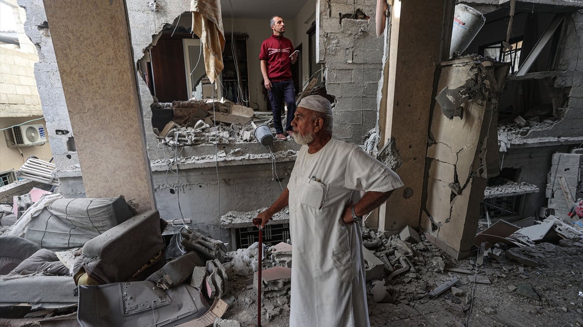 İsrail ordusu, Filistinli bir ailenin daha evini vurdu