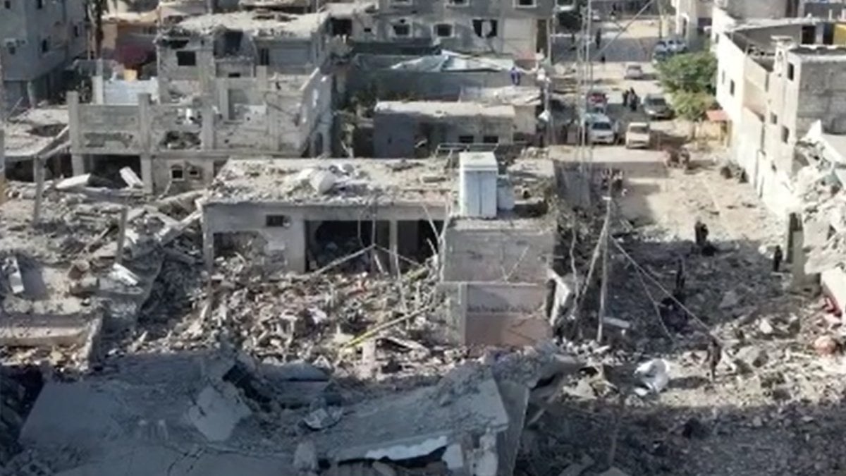 İsrail’in havadan, karadan ve denizden saldırdığı Gazze drone ile görüntülendi