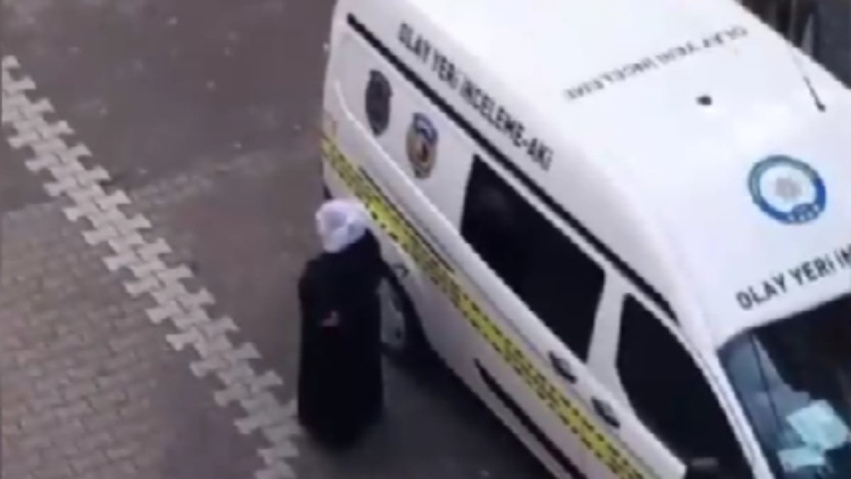 İstanbul’da annesi tarafından sokağa atılan bebek hayata tutunamadı